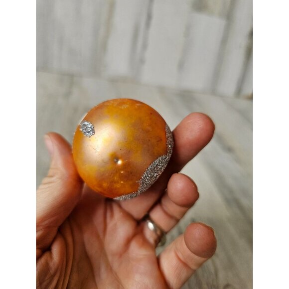 Vintage yellow glitter indent ball mercury glass ornament reflector Xmas tree - Picture 8 of 8